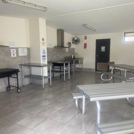 Riverside Cabin Park Shepparton Exterior photo