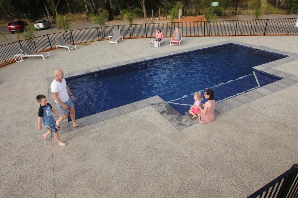Riverside Cabin Park Shepparton Exterior photo