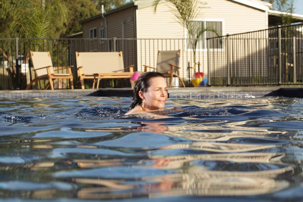 Riverside Cabin Park Shepparton Exterior photo
